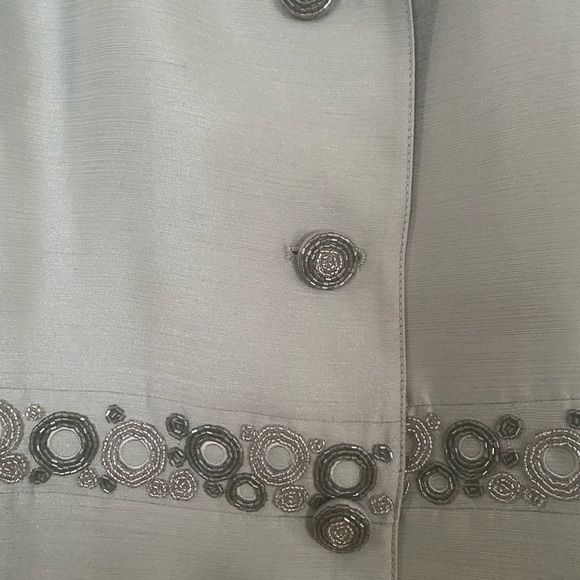 2 piece skirt and jacket - Picture 2 of 4